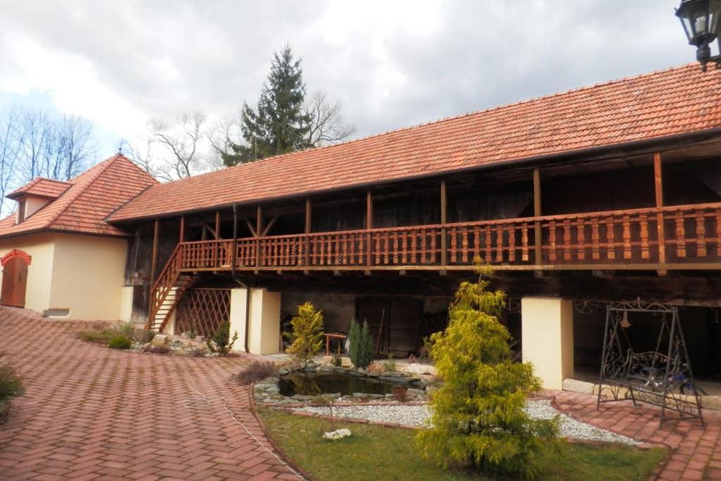 Zamecek Zdiky - Moderni Maly Apartman Bujanov Екстер'єр фото