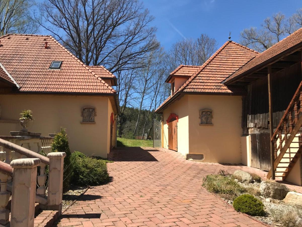 Zamecek Zdiky - Moderni Maly Apartman Bujanov Екстер'єр фото
